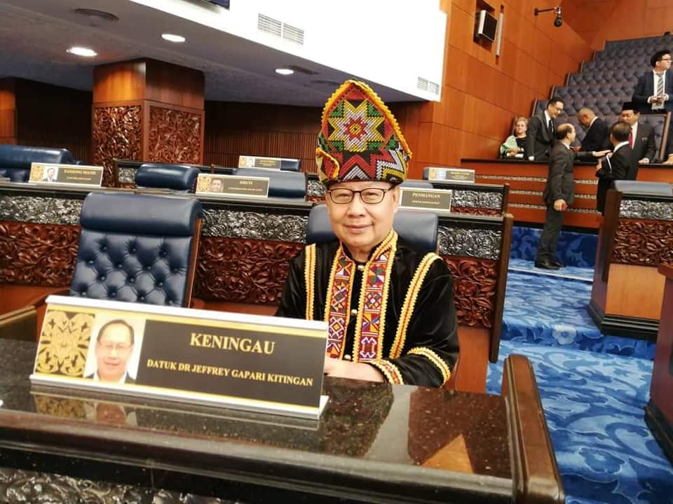 perbezaan dato dan datuk